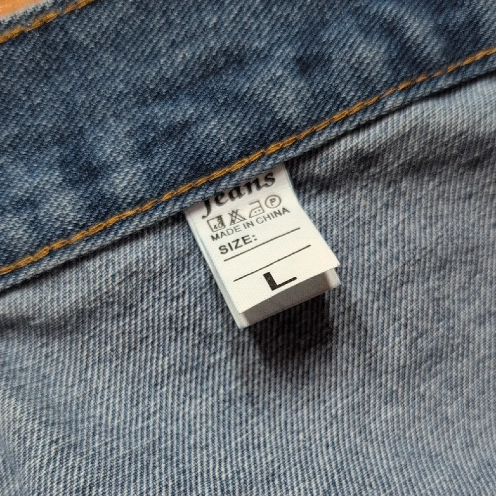 Denim Button-Front Midi Skirt - Blue - Picture 2 of 7